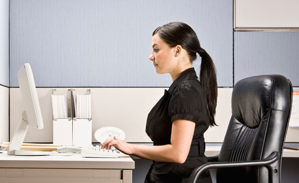 Boa postura corporal no trabalho